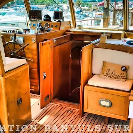 La Ornella - Location Bateau A Quai De Thierry Bourgait