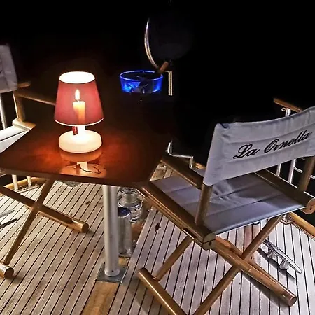 La Ornella - Location Bateau A Quai De Thierry Bourgait *