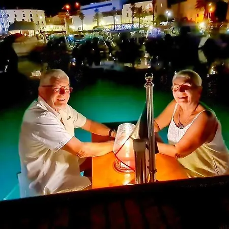La Ornella - Location Bateau A Quai De Thierry Bourgait Banyuls-sur-Mer