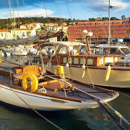 La Ornella - Location Bateau A Quai De Thierry Bourgait * Banyuls-sur-Mer