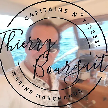 La Ornella - Location Bateau A Quai De Thierry Bourgait Botel