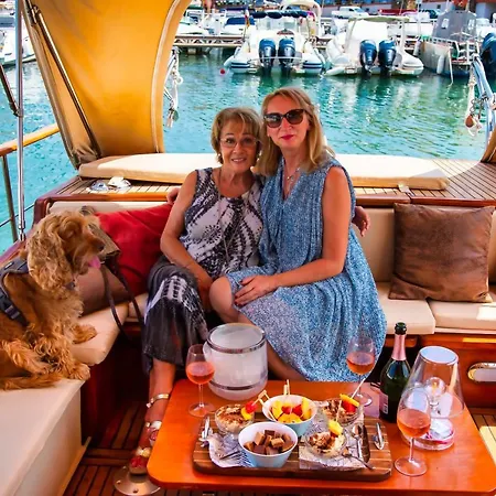Botel La Ornella - Location Bateau A Quai De Thierry Bourgait