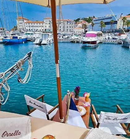 La Ornella - Location Bateau A Quai De Thierry Bourgait Ботель