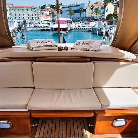 La Ornella - Location Bateau A Quai De Thierry Bourgait Botel
